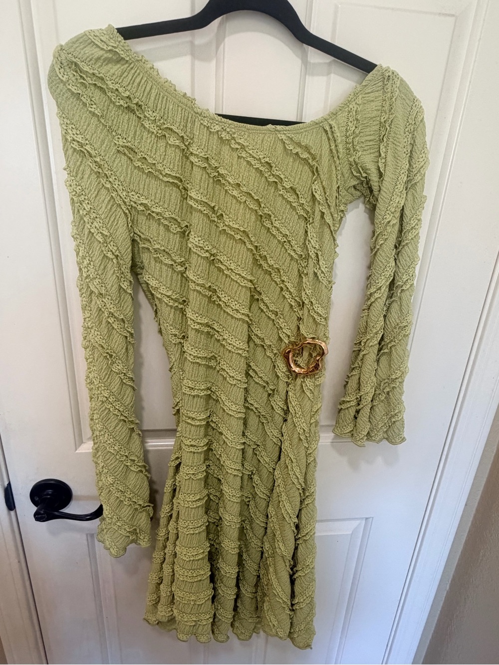 SHEIN Olive Sage Textured Long-Sleeve Knit Dress with Gold Buckle